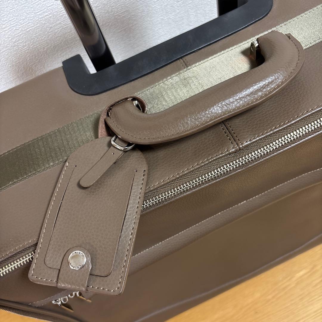 ユナイテッドアローズ　YUKINO キャリーバッグ　スーツケース　レザー