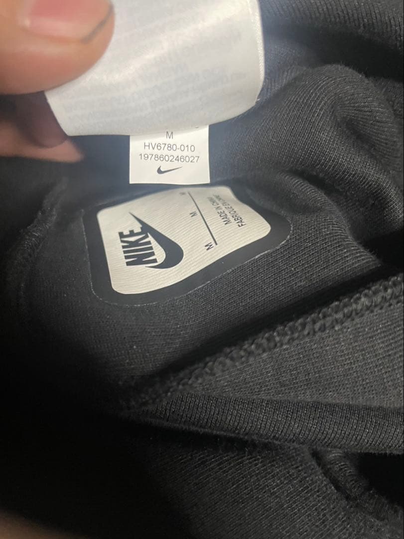 Nike テックフリース　ブラック