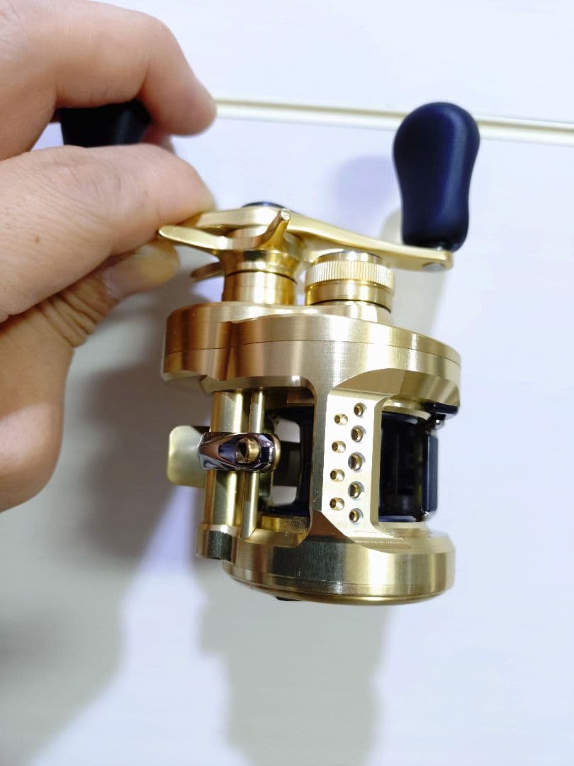 週末限定価格　21カルカッタコンクエスト100HG