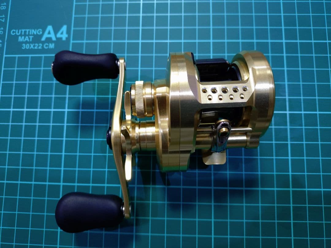 週末限定価格　21カルカッタコンクエスト100HG