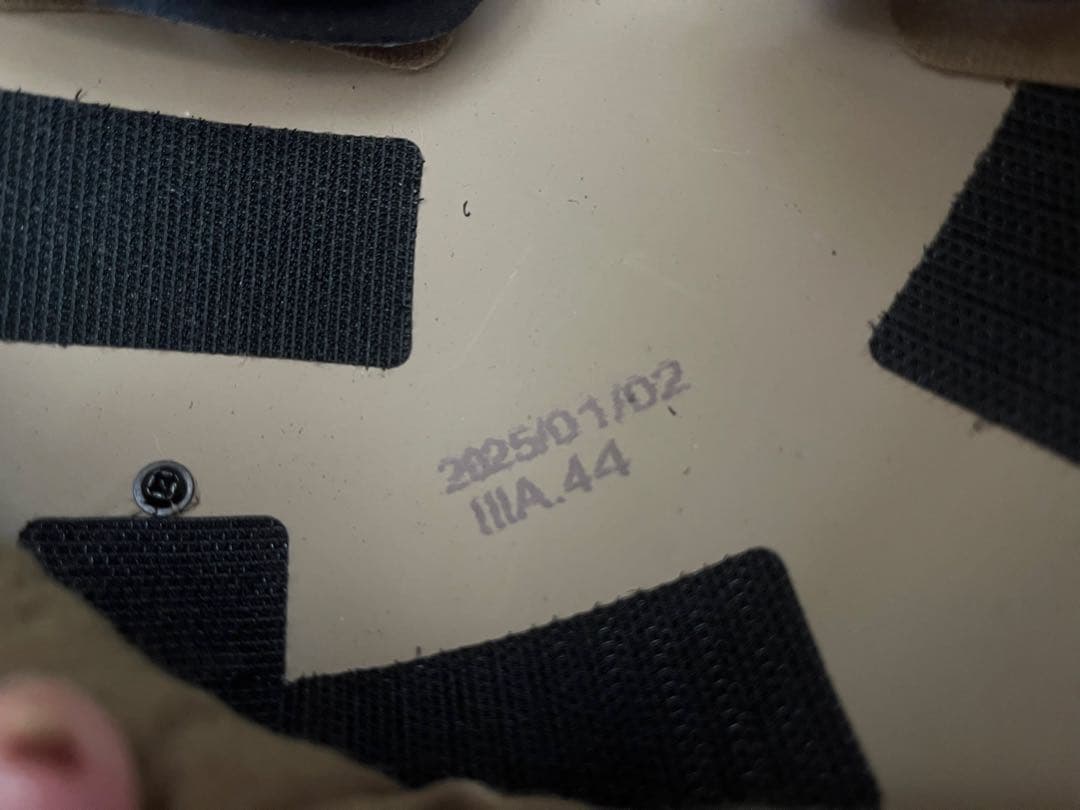 防弾ヘルメット　FAST