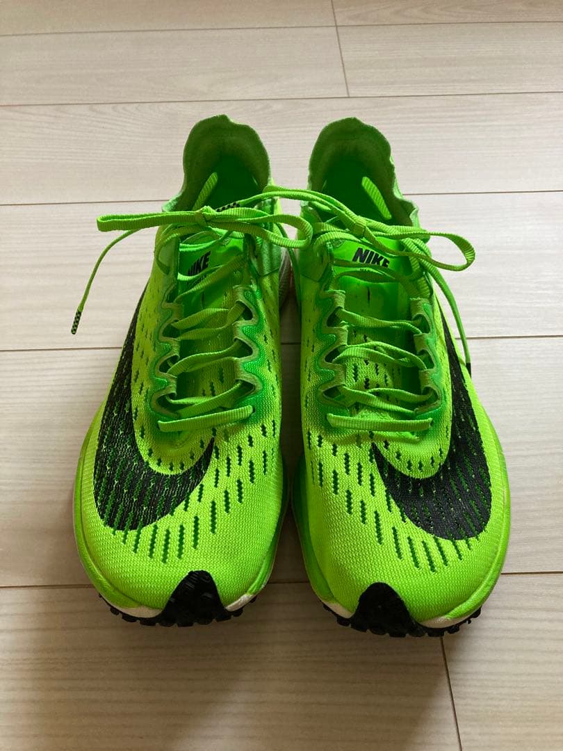 NIKE ヴェイパーフライ　ネクスト％