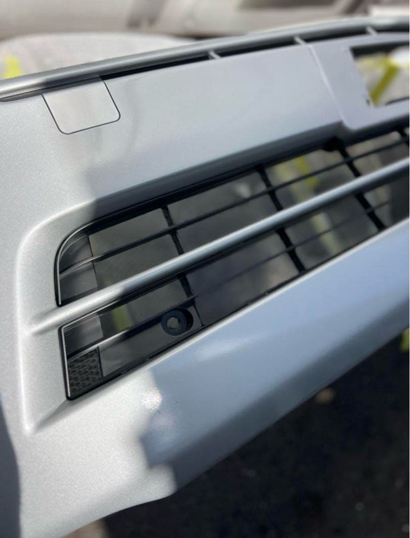 ハイエース200系　3型ワイド（後期）　純正パーツ