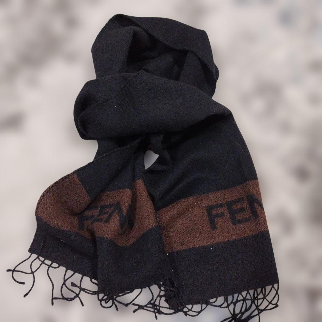 FENDI マフラー ブラック