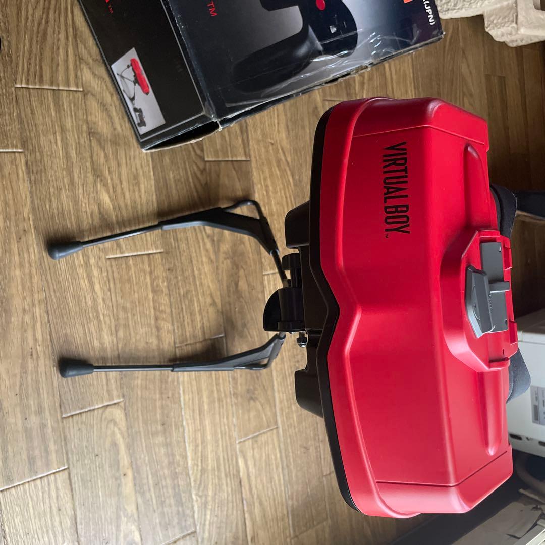 希少バーチャルボーイ　ソフト2個付き。箱、説明書付きです。