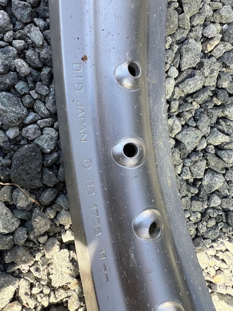 ホンダXR ME08 前後リムのみ