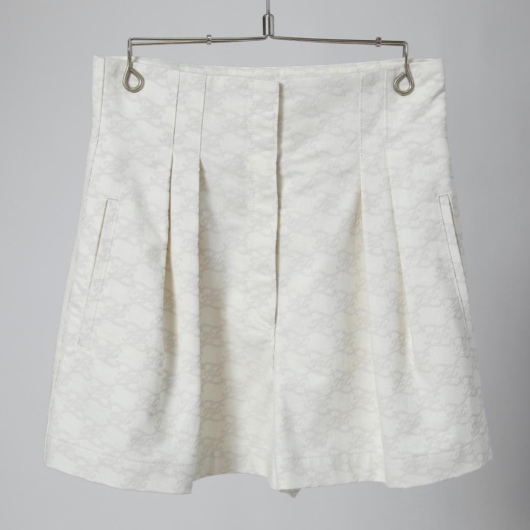 FENDI 21SS カーリグラフィー ハイウエスト デニム ショートパンツ