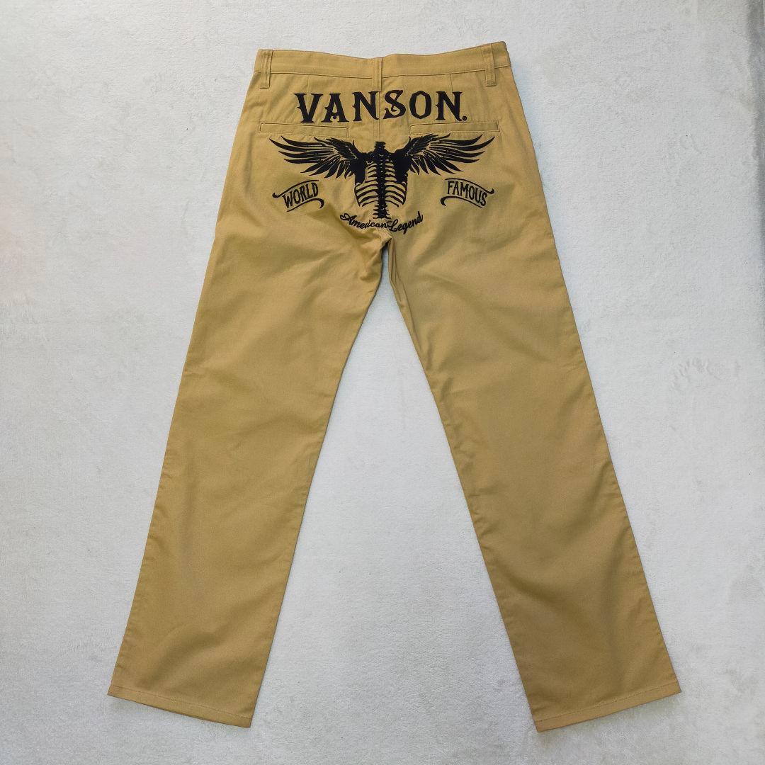 未使用品　VANSON　W34　フライング ×ヒューマンボーン刺繍 　チノパン