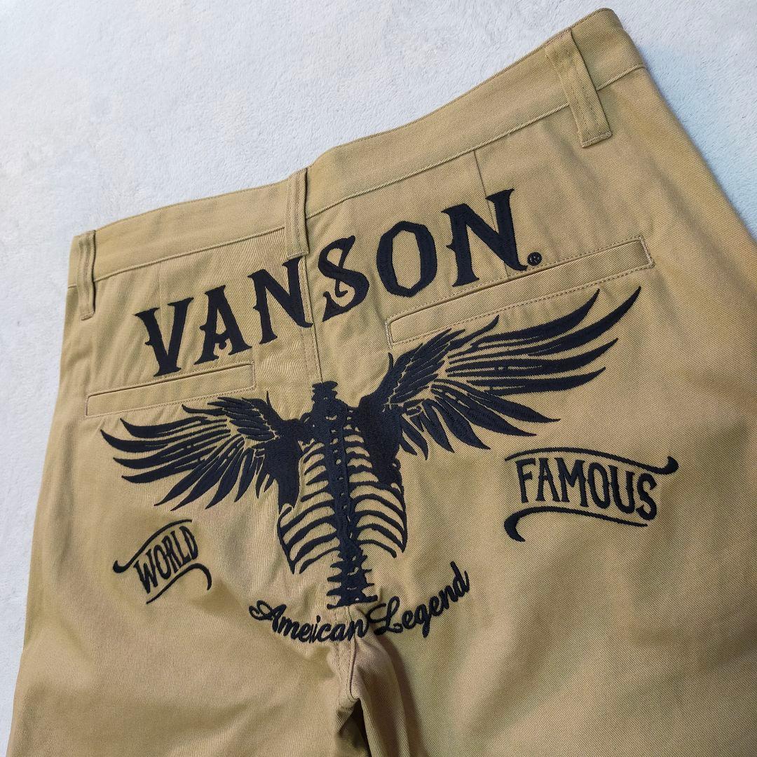 未使用品　VANSON　W34　フライング ×ヒューマンボーン刺繍 　チノパン
