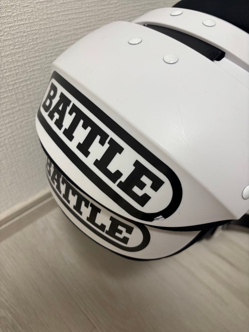 激レア　バトルショルダーパッドMサイズ　アメフト用　大人用　アダルトサイズ