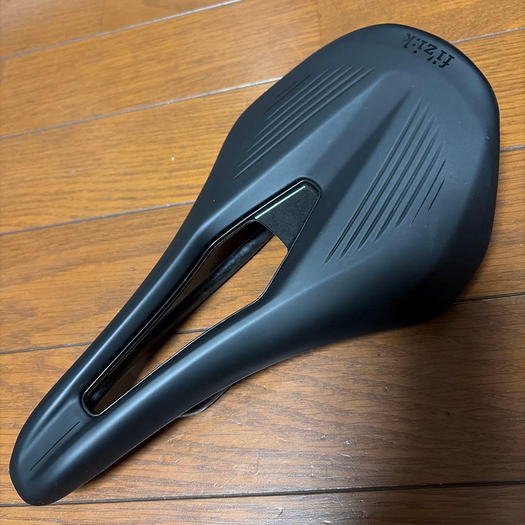 フィジーク　Argo Vento R1 140㎜　美品