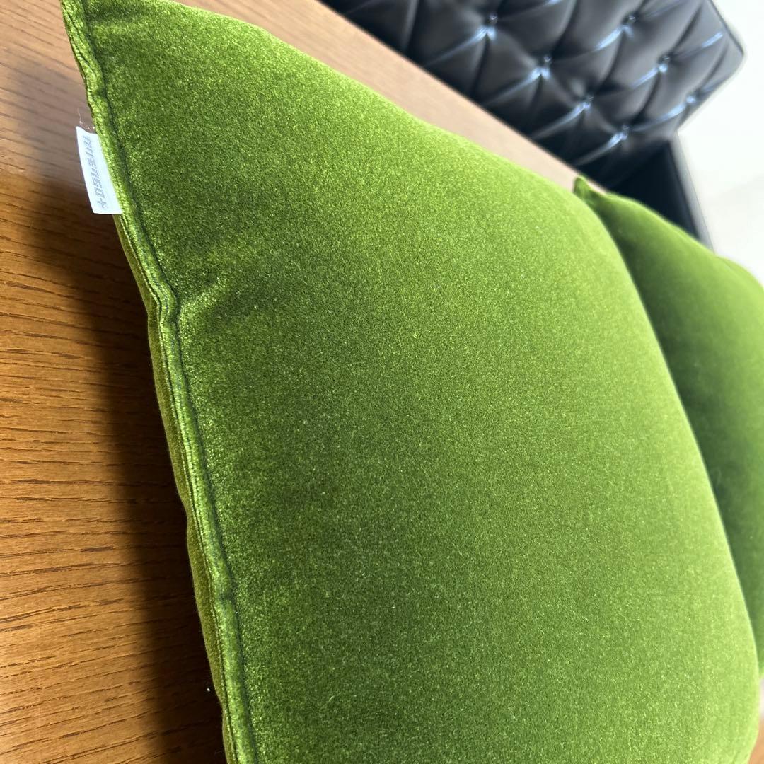 カリモク　モケットグリーン クッション　2個セット※3月28日(金)に発送