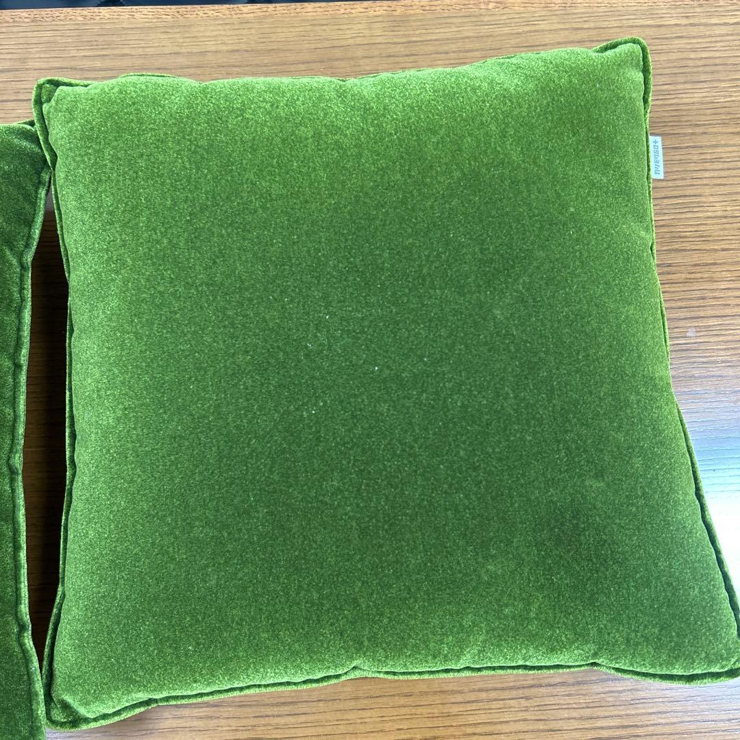カリモク　モケットグリーン クッション　2個セット※3月28日(金)に発送