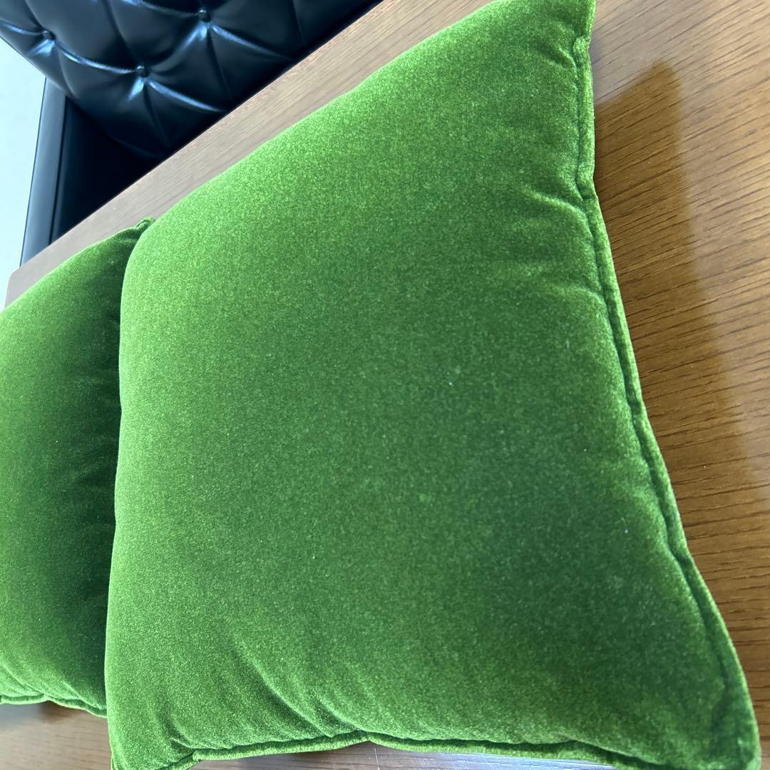 カリモク　モケットグリーン クッション　2個セット※3月28日(金)に発送