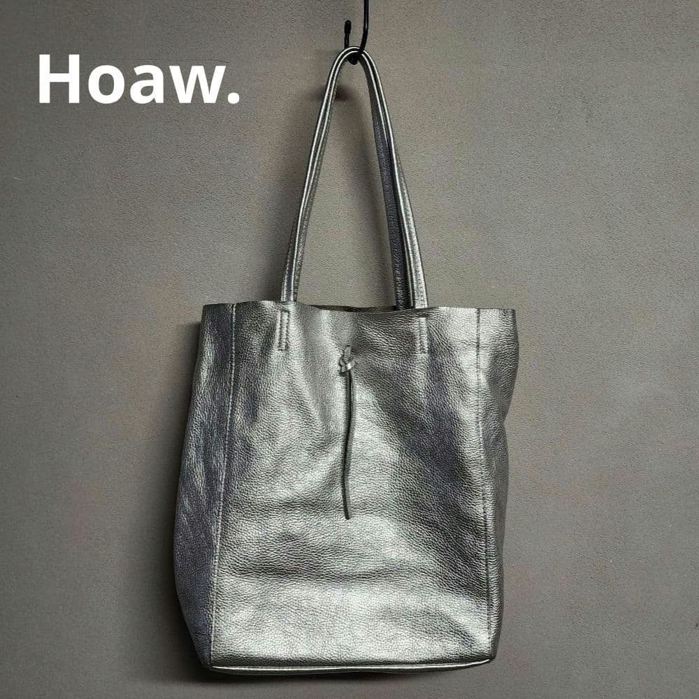 Hoaw. Whim Gazette レザー トートバッグ シルバー シャイニー