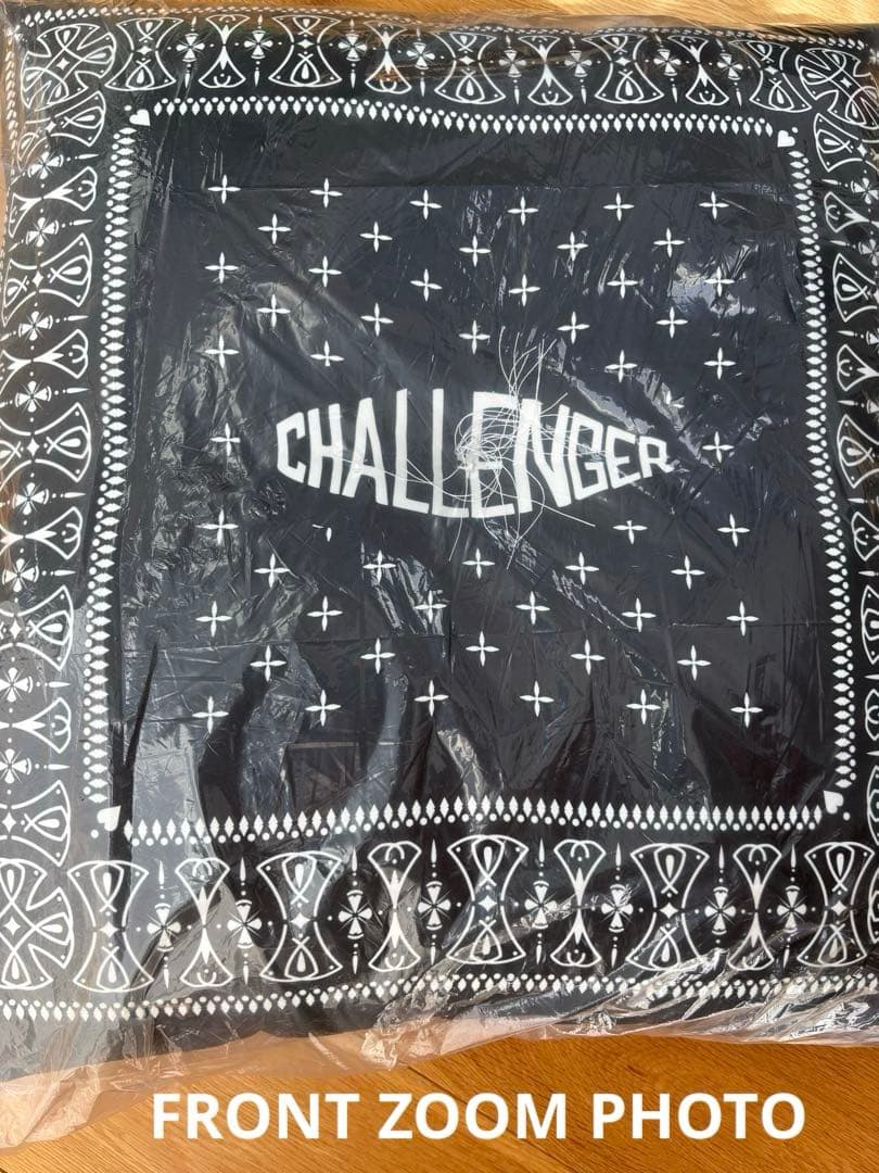 【超メルカリ】CHALLENGER BANDANA ZABUTON 座布団