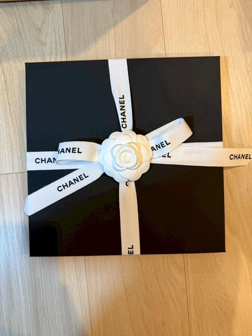 ❤︎　CHANEL ロゴ入りニット帽 ブラック 人気完売商品