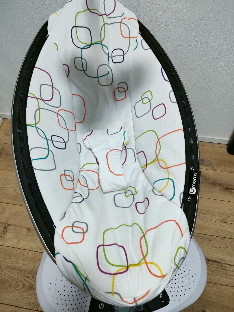 電動バウンサー mamaRoo4.0(ママルー4.0)