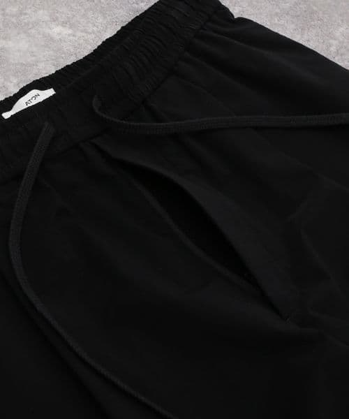 ATON エイトン　STRETCH NYLON WIDE EASY SHORTS