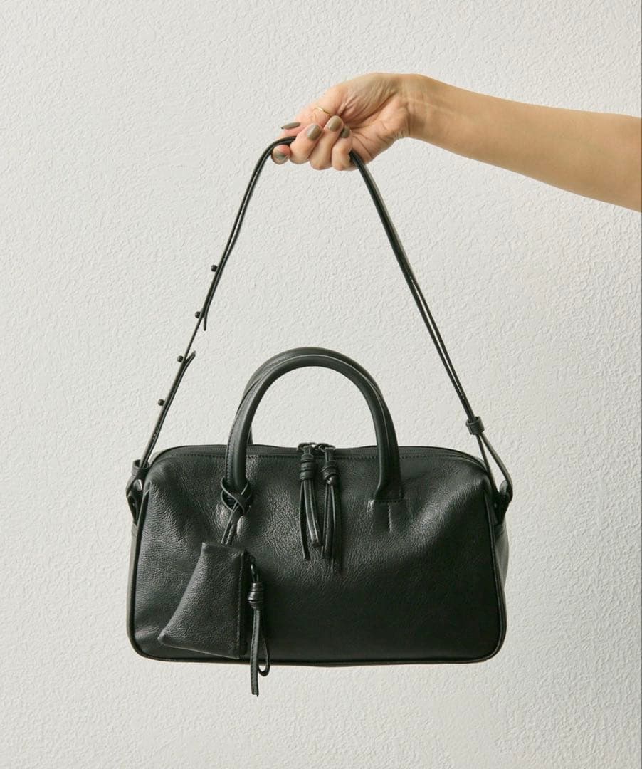 未使用 イアパピヨネ 2WAYシンプルボストンバッグ