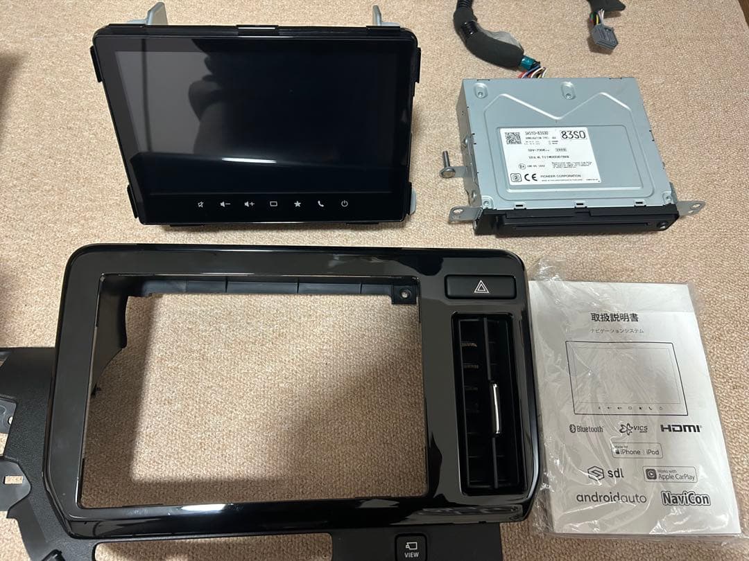 スズキ純正9インチ全方位ナビ(SOra...)