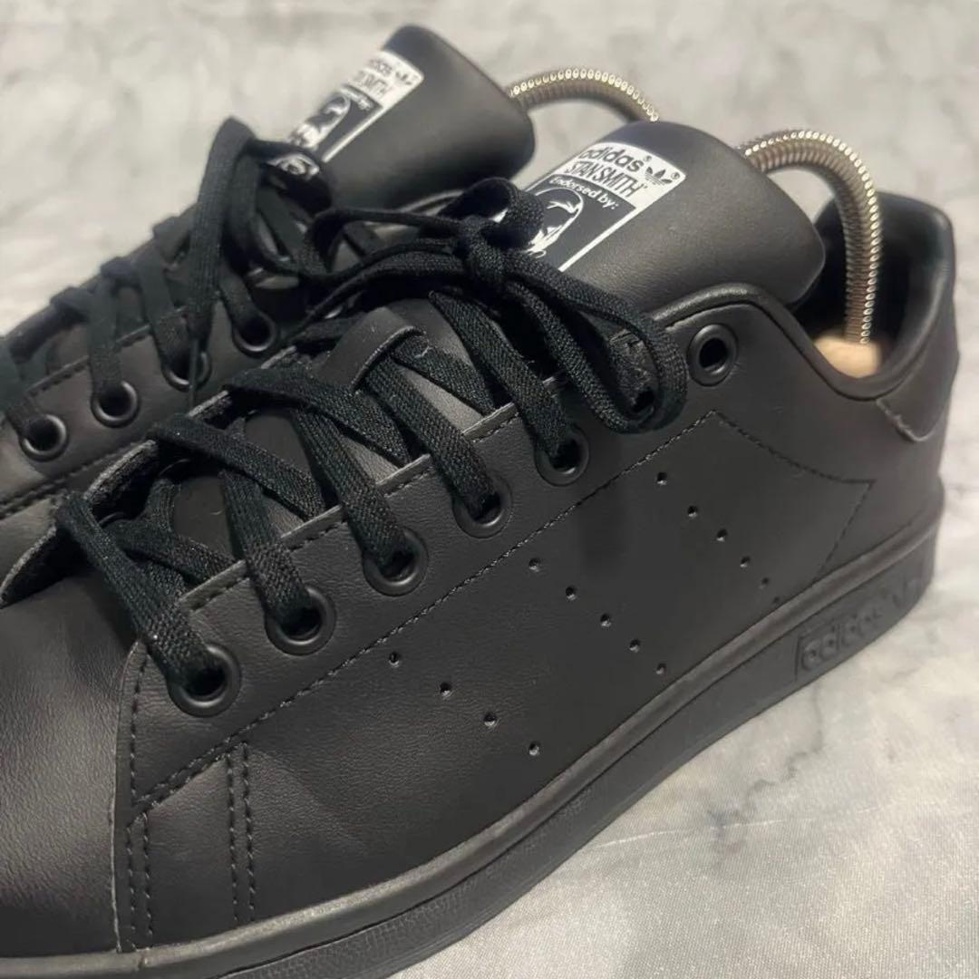 【美品】adidas アディダススタンスミス スニーカー 黒24.5