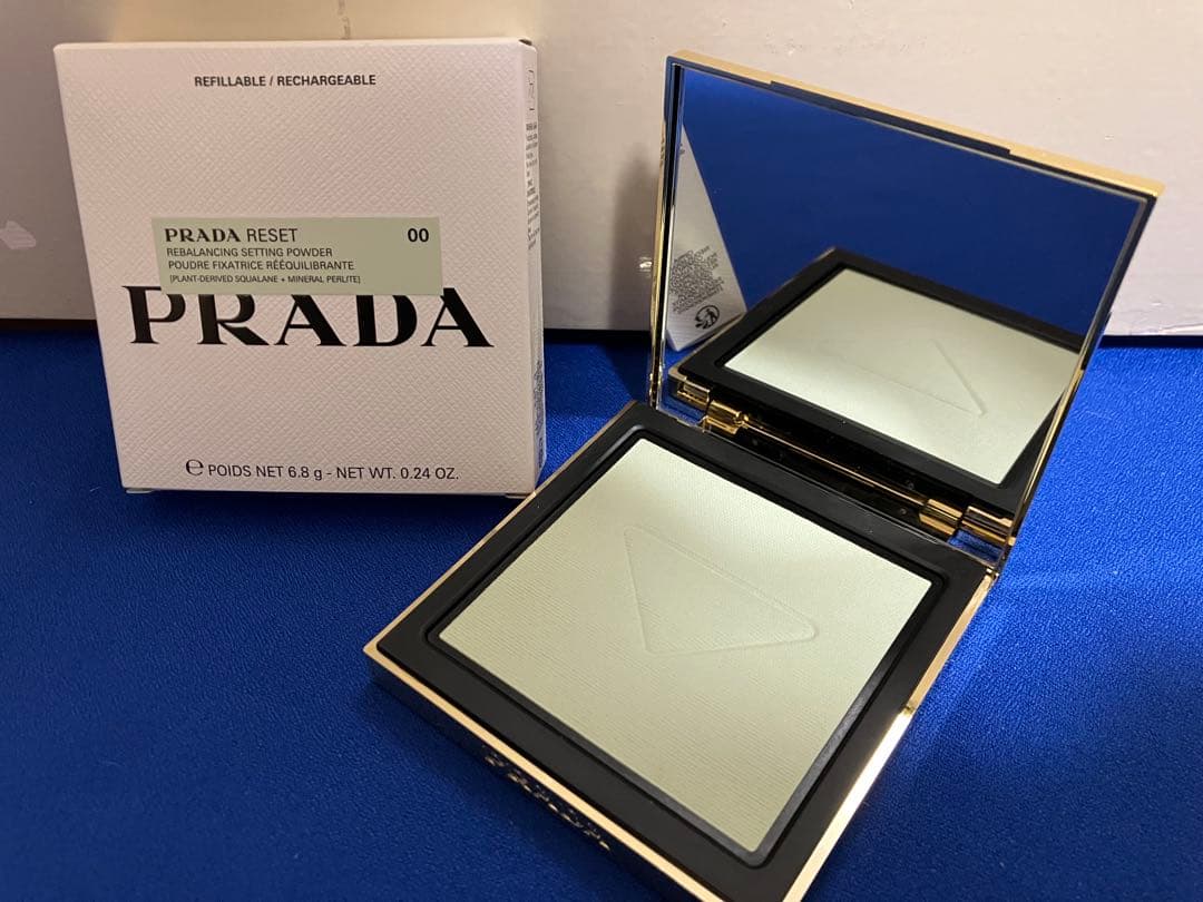 プラダビューティ リセット セッティング パウダー 新品未使用
