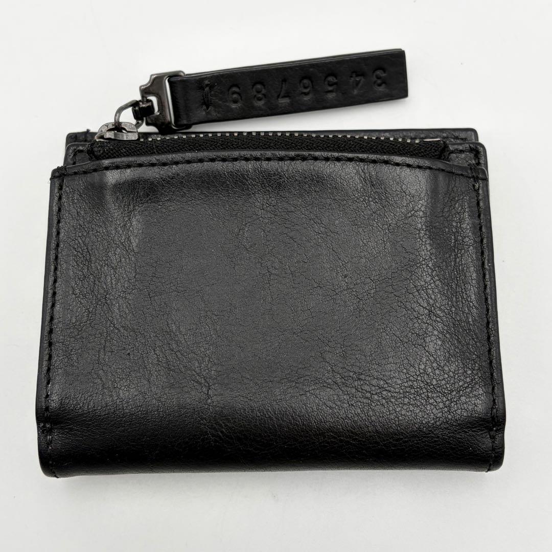 メゾンマルジェラ 4ステッチ 二つ折り財布 黒 レザー コンパクト 男女兼用