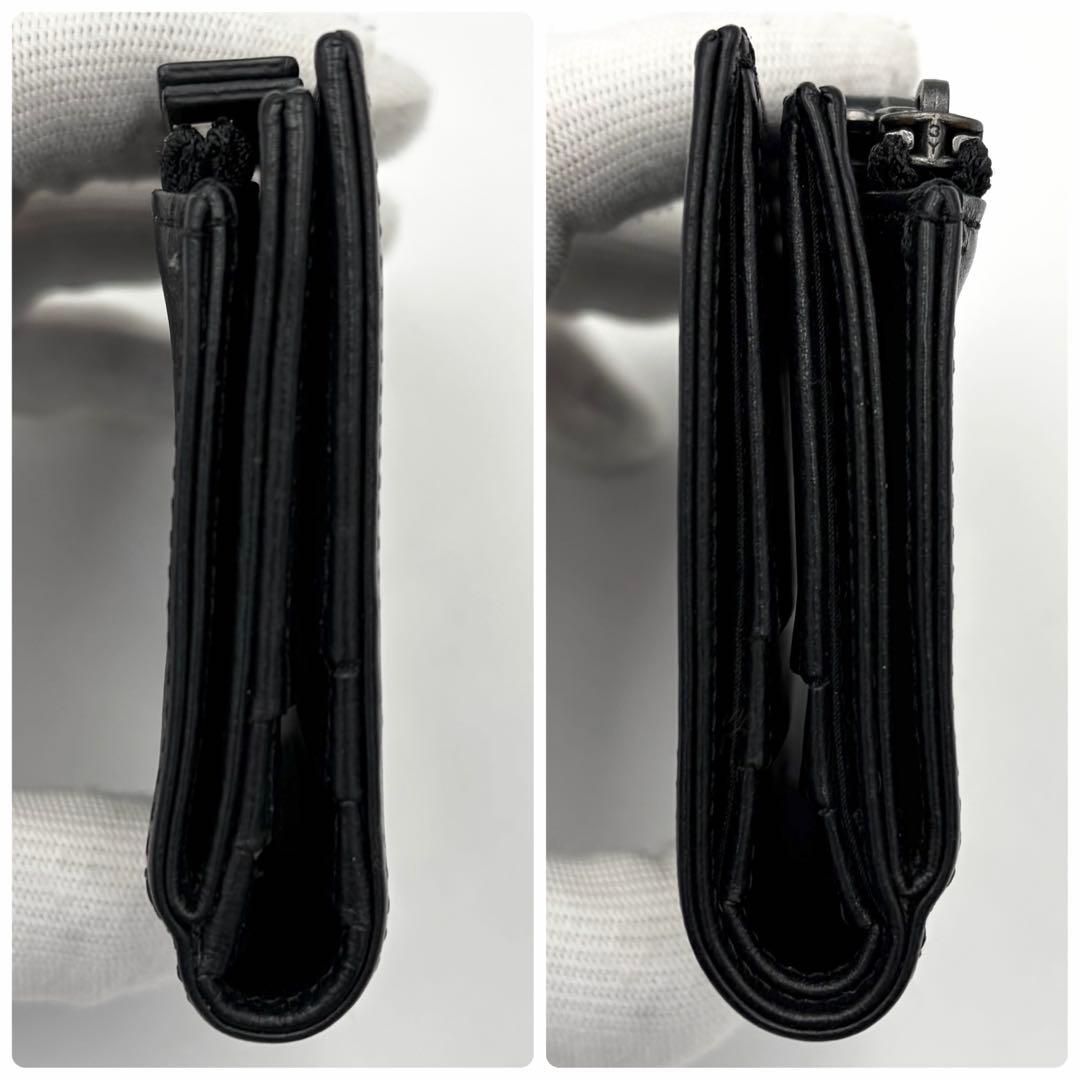 メゾンマルジェラ 4ステッチ 二つ折り財布 黒 レザー コンパクト 男女兼用