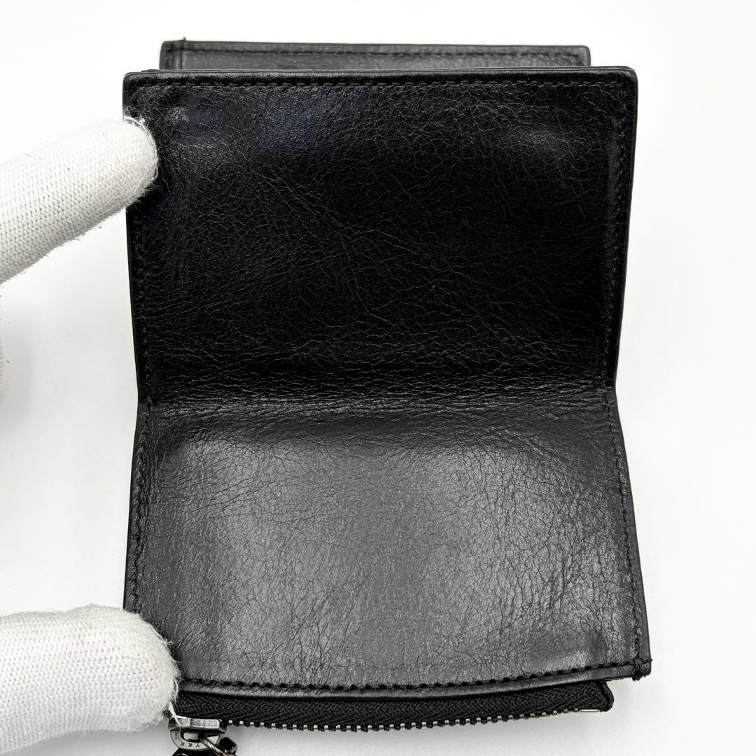 メゾンマルジェラ 4ステッチ 二つ折り財布 黒 レザー コンパクト 男女兼用