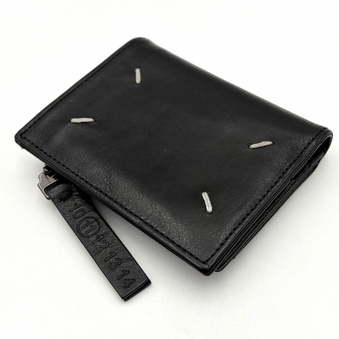 メゾンマルジェラ 4ステッチ 二つ折り財布 黒 レザー コンパクト 男女兼用