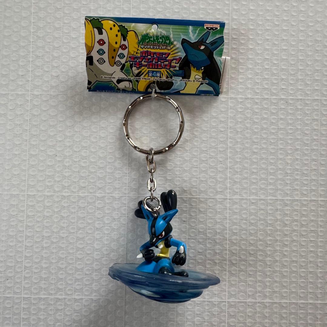 ルカリオ　ヒードラン　グレイシア　ポケモン　エフェクティブキーホルダー