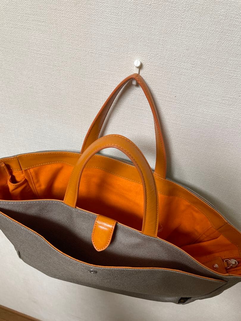 ハンティングワールド　トートバッグ