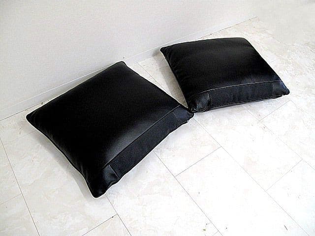 展示品リッツウェル「ライトフィールド」本革サポートクッション 2個　17.8万