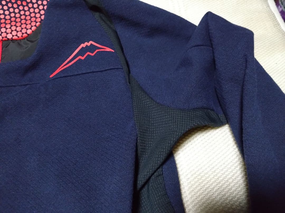 クシタニ レブロフーディK-1356 LL