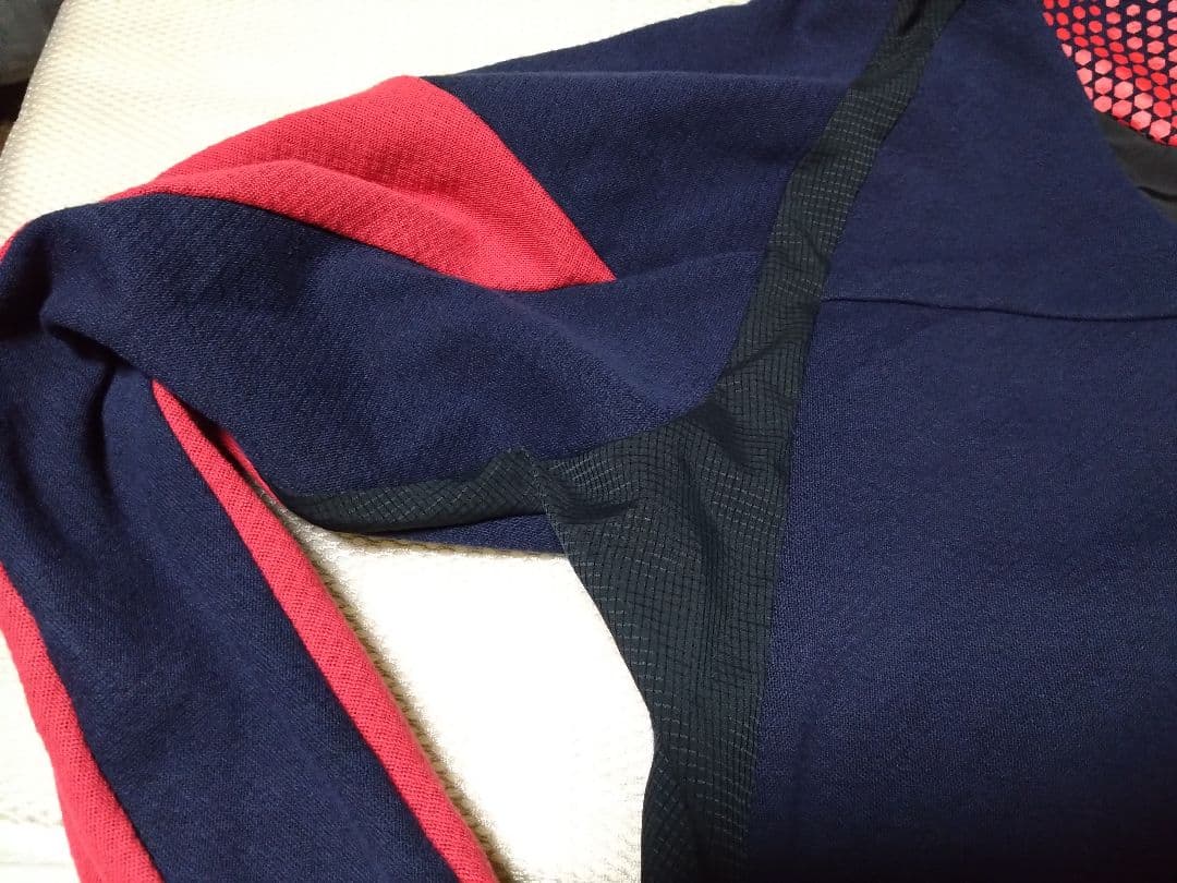 クシタニ レブロフーディK-1356 LL