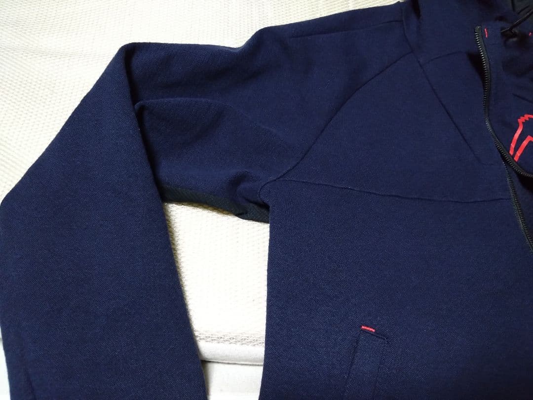 クシタニ レブロフーディK-1356 LL