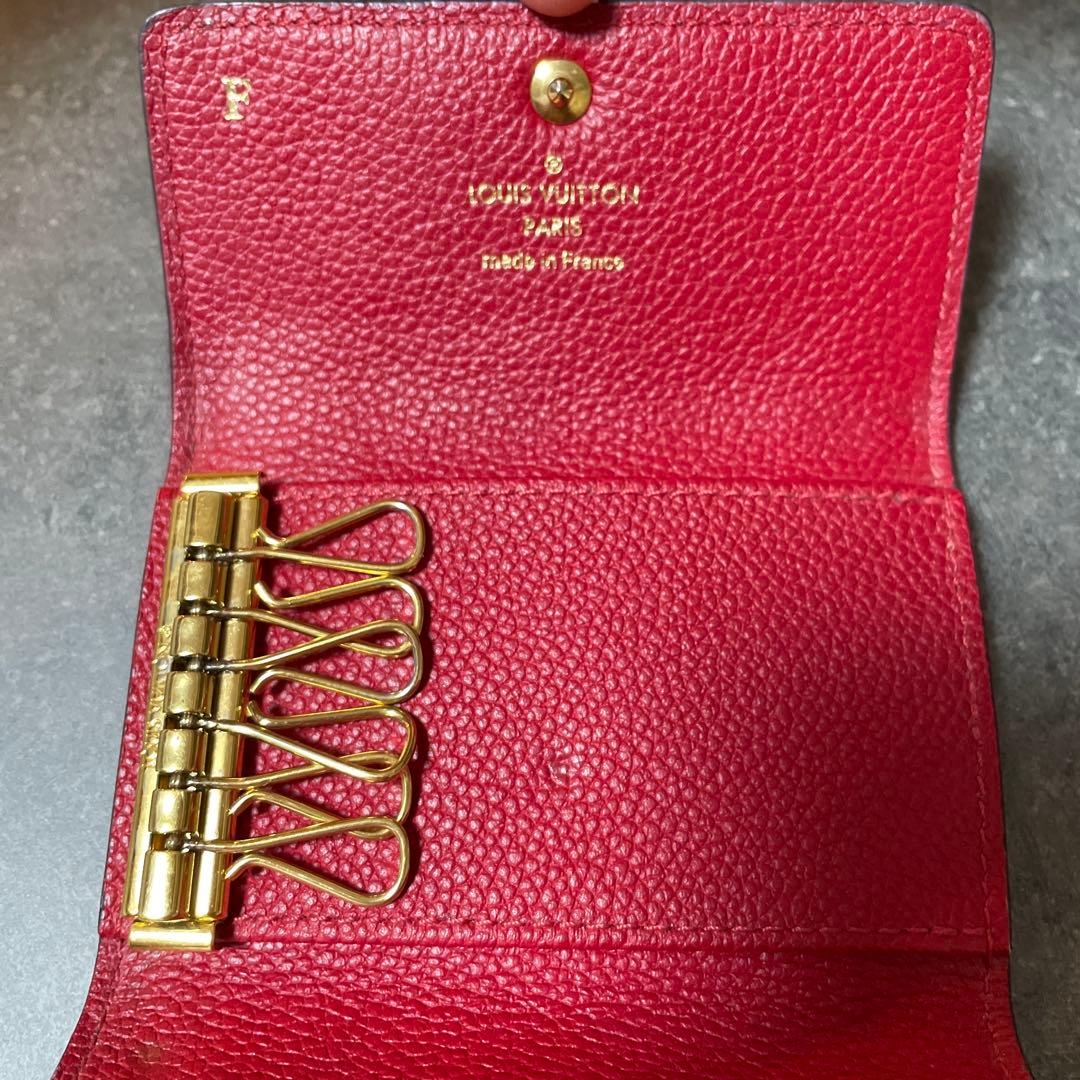 Louis Vuitton レッド キーケース