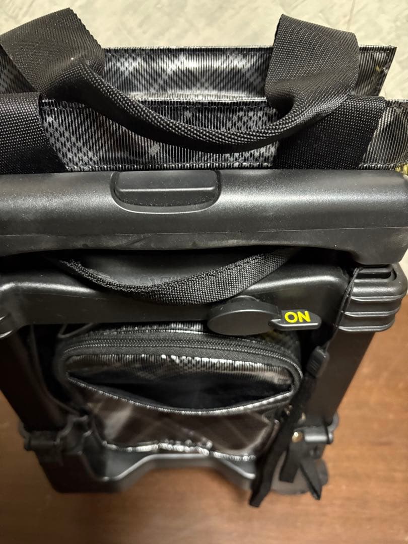 【美品】SWANYチェック柄 キャリーケース　美品　23年製　スワニー