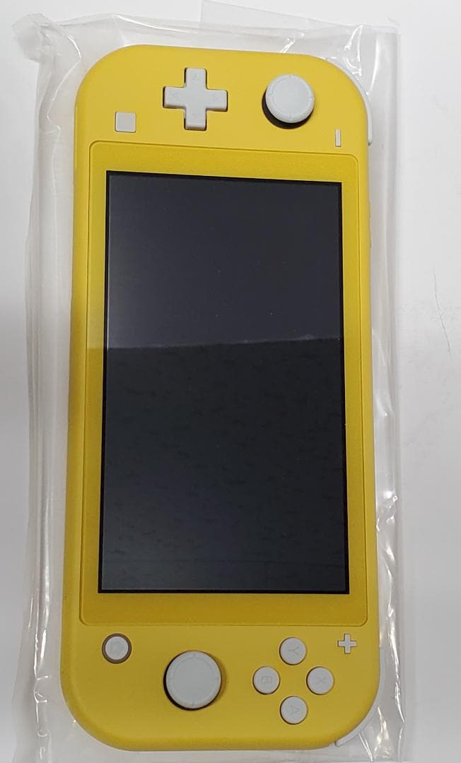 ほぼほぼ新品！　Nintendo Switch Lite イエロー
