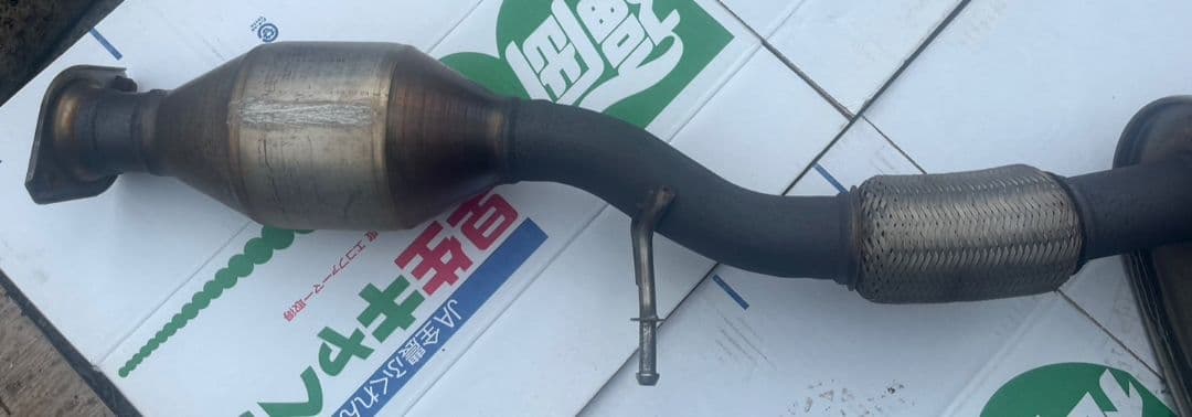 アルファード GGH35W 純正触媒付マフラー