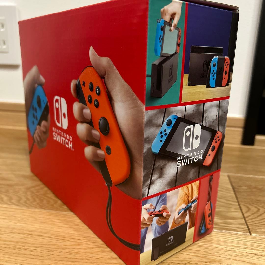 【新品未使用】Nintendo switch スイッチ本体　赤　青