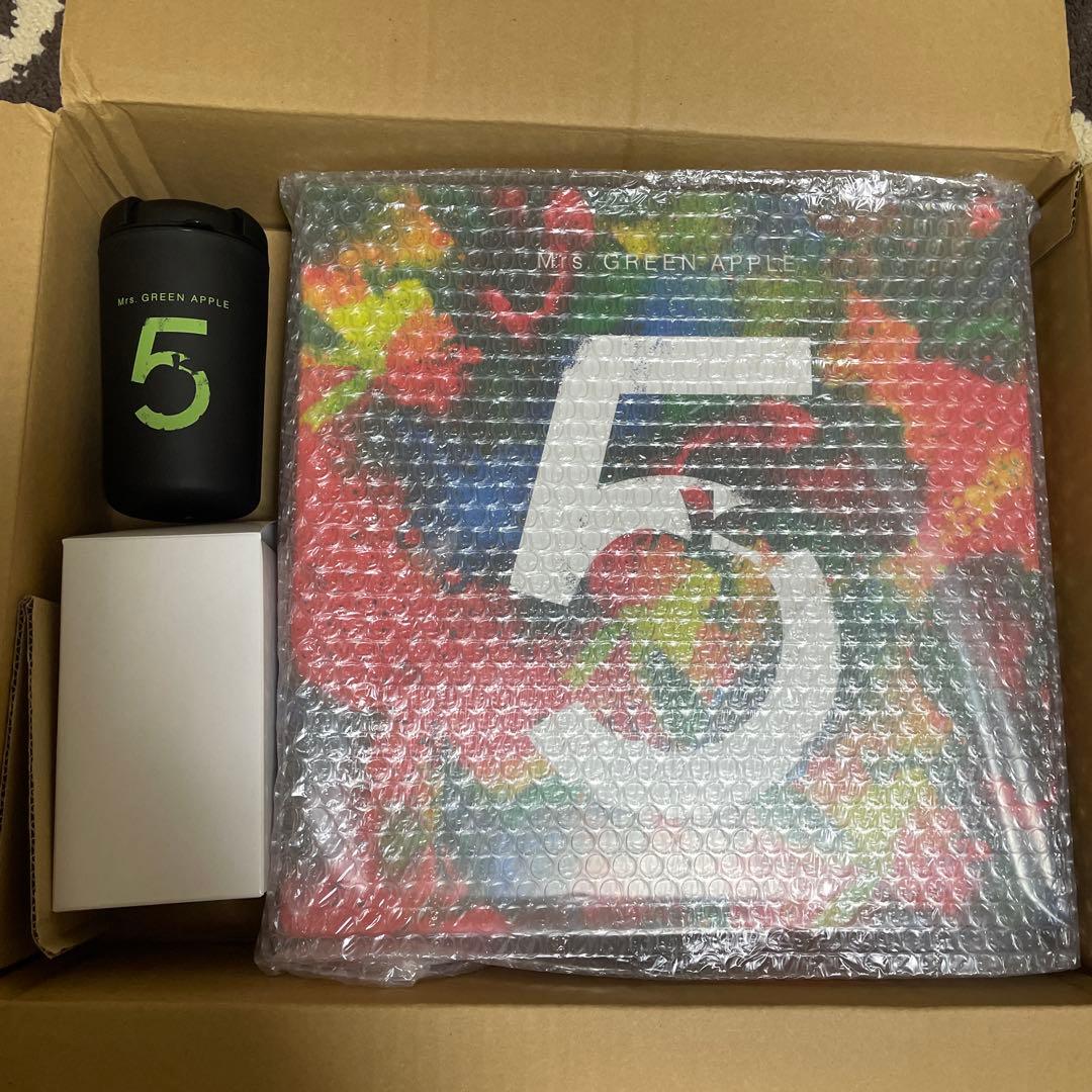 Mrs. GREEN APPLE 5 完全生産限定アルバム、ファンクラブ特典付き