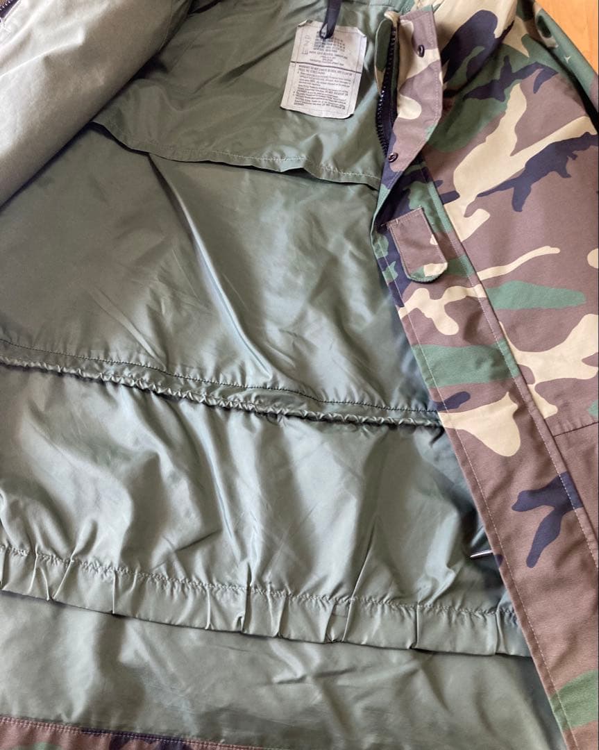 米軍実物 ECWCS GORE-TEX ゴアテックスパーカー デザートカモ