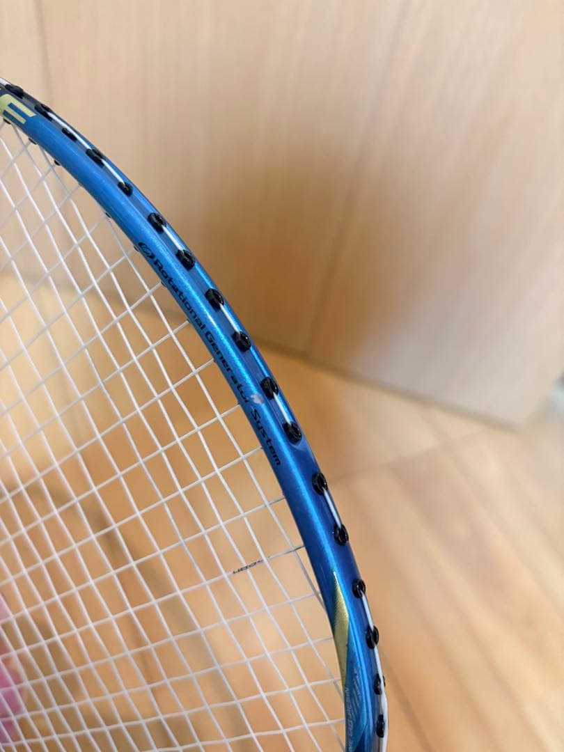 ASTROX 88S バドミントンラケット美品！4U5G