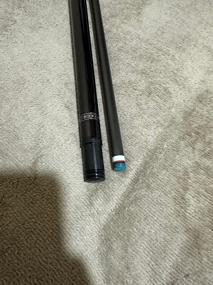 ビリヤードキューJflower EBF+Crown cue Max 8 plus