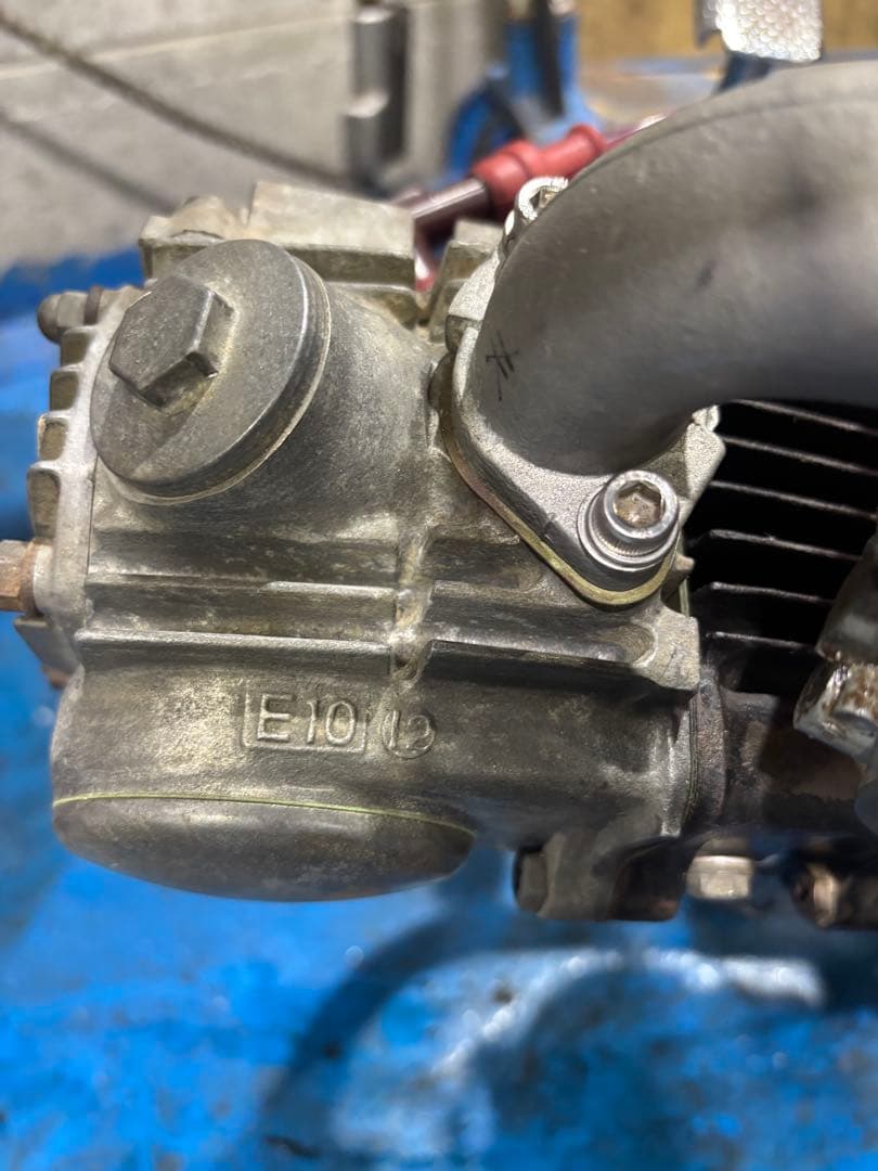 i*o様 HONDA DAX st70 6vエンジン