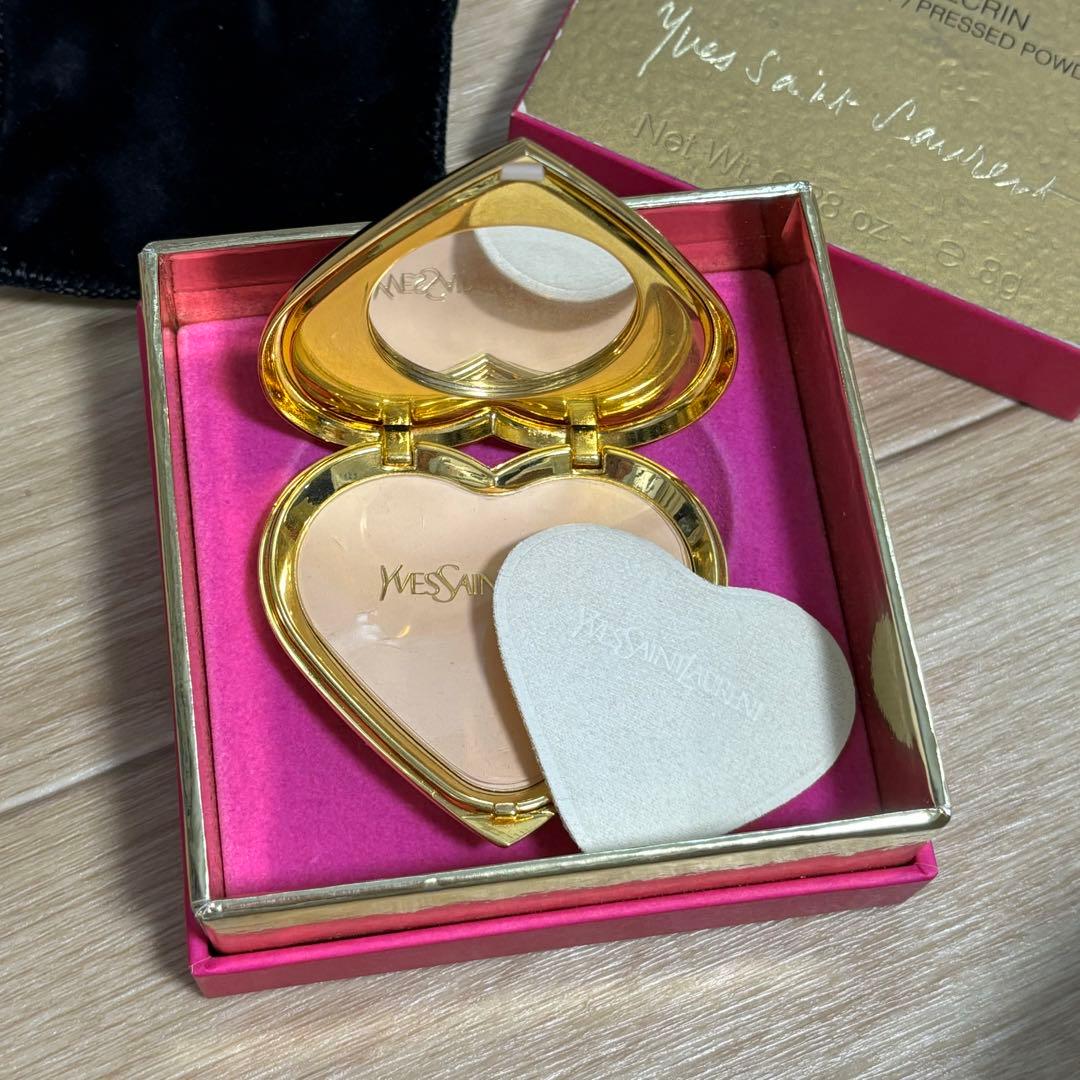 イヴサンローラン　ジュエル　シルキーフィニッシュプレストパウダー