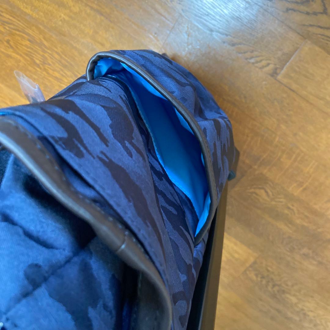 新品 スワニー 迷彩柄 キャリーケース 車輪ストッパー付