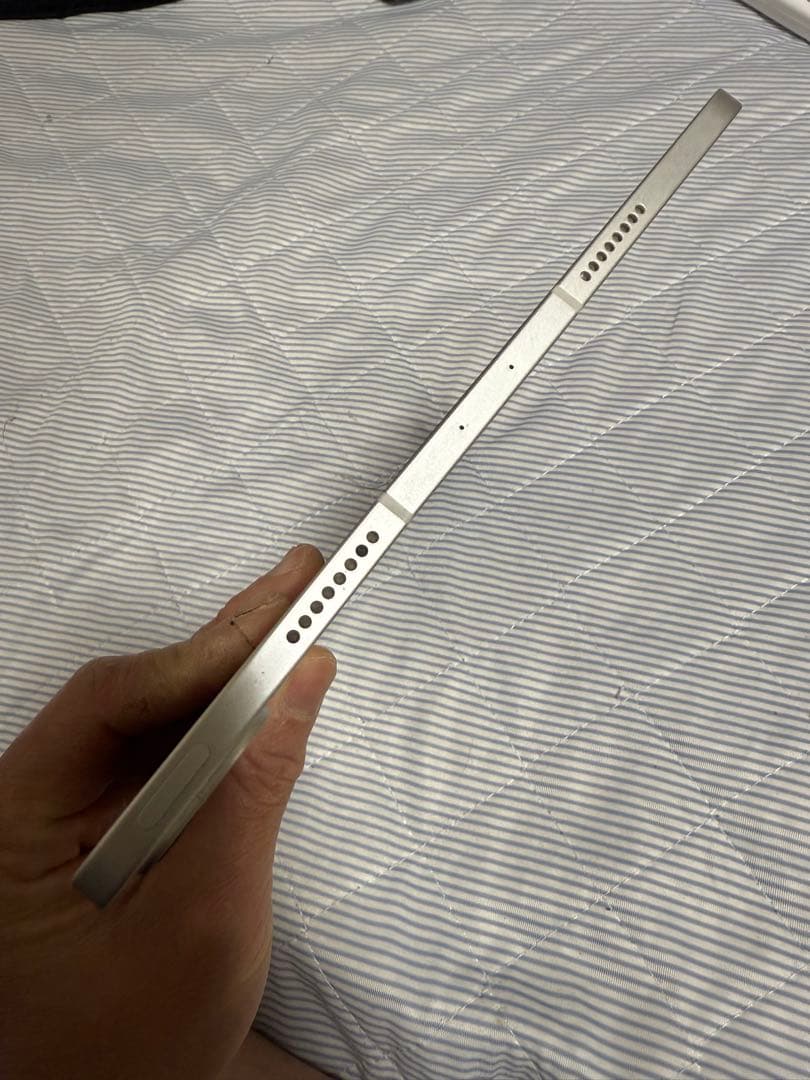 iPad Pro M2(第4世代) 11インチ Simフリー